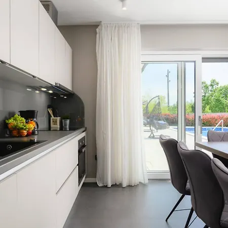 Holiday home Nela